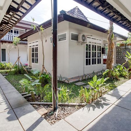 Reddoorz Near Malioboro Tugu Station Jogja 2 Otel Yogyakarta Dış mekan fotoğraf